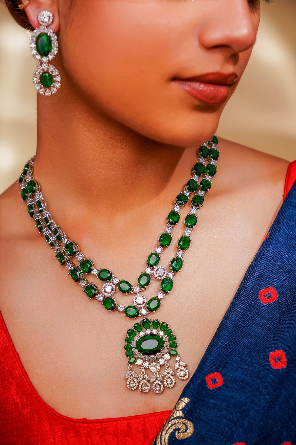 Emerald Diamond Pendant Necklace Set 
