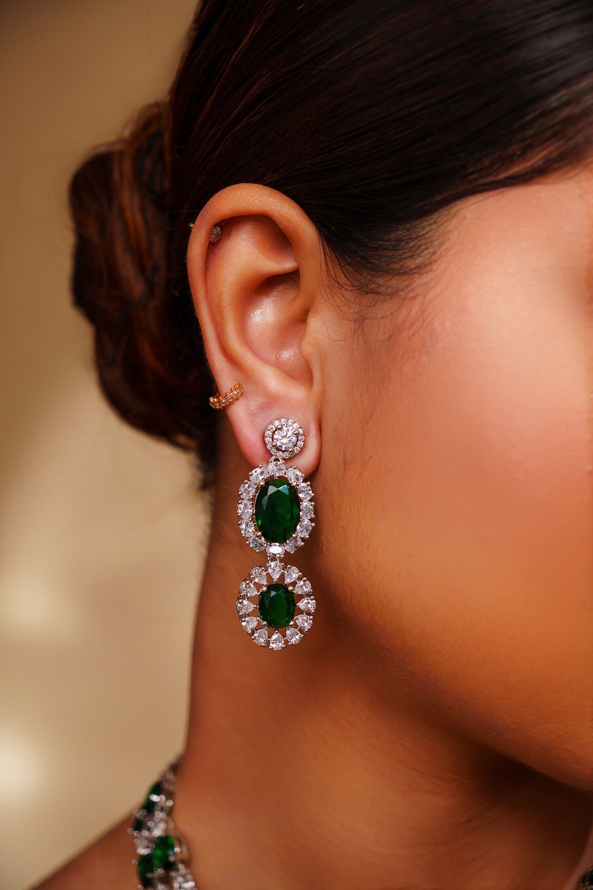 Emerald Diamond Pendant Necklace Set 
