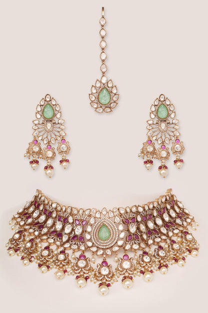 Dramatic Kundan Necklace Set 
