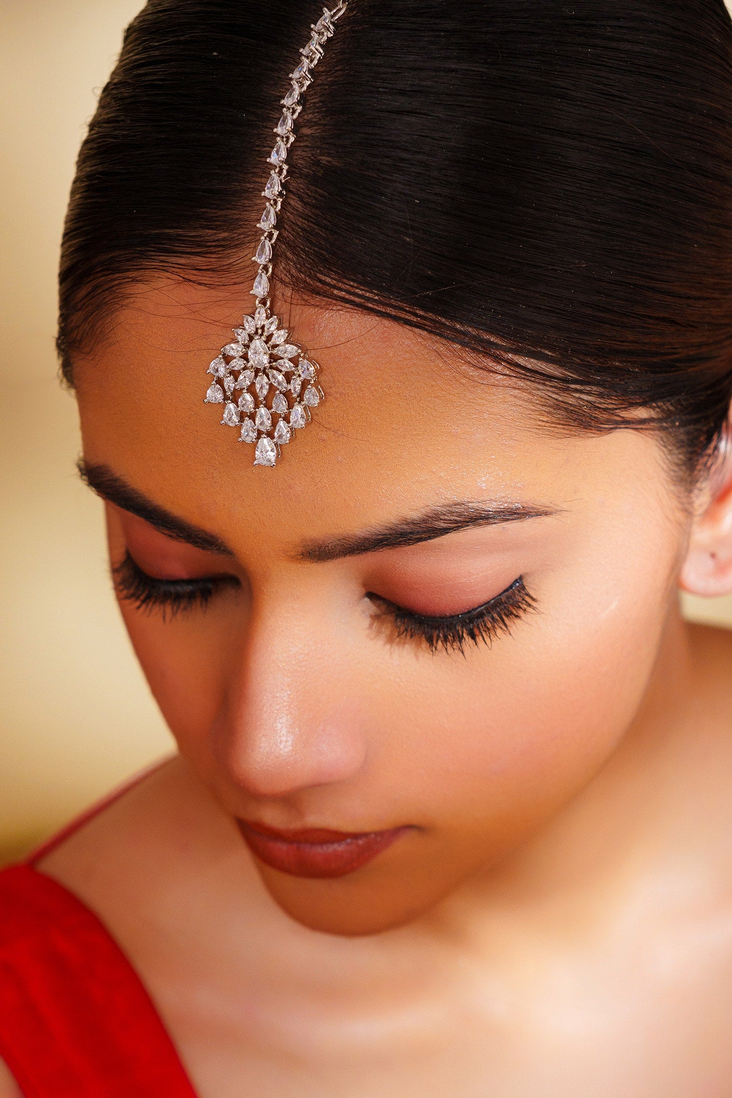 Studded Maangtikka 