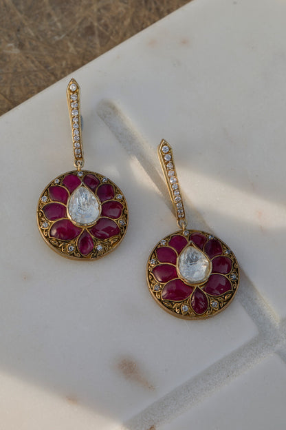 Red & Gold Polki Round Motif Earrings 