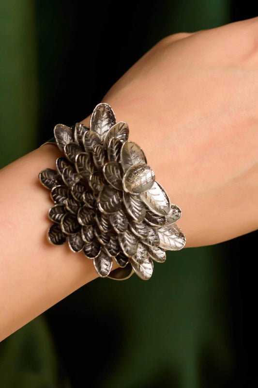 Leaf Motif Silver Bracelet 
