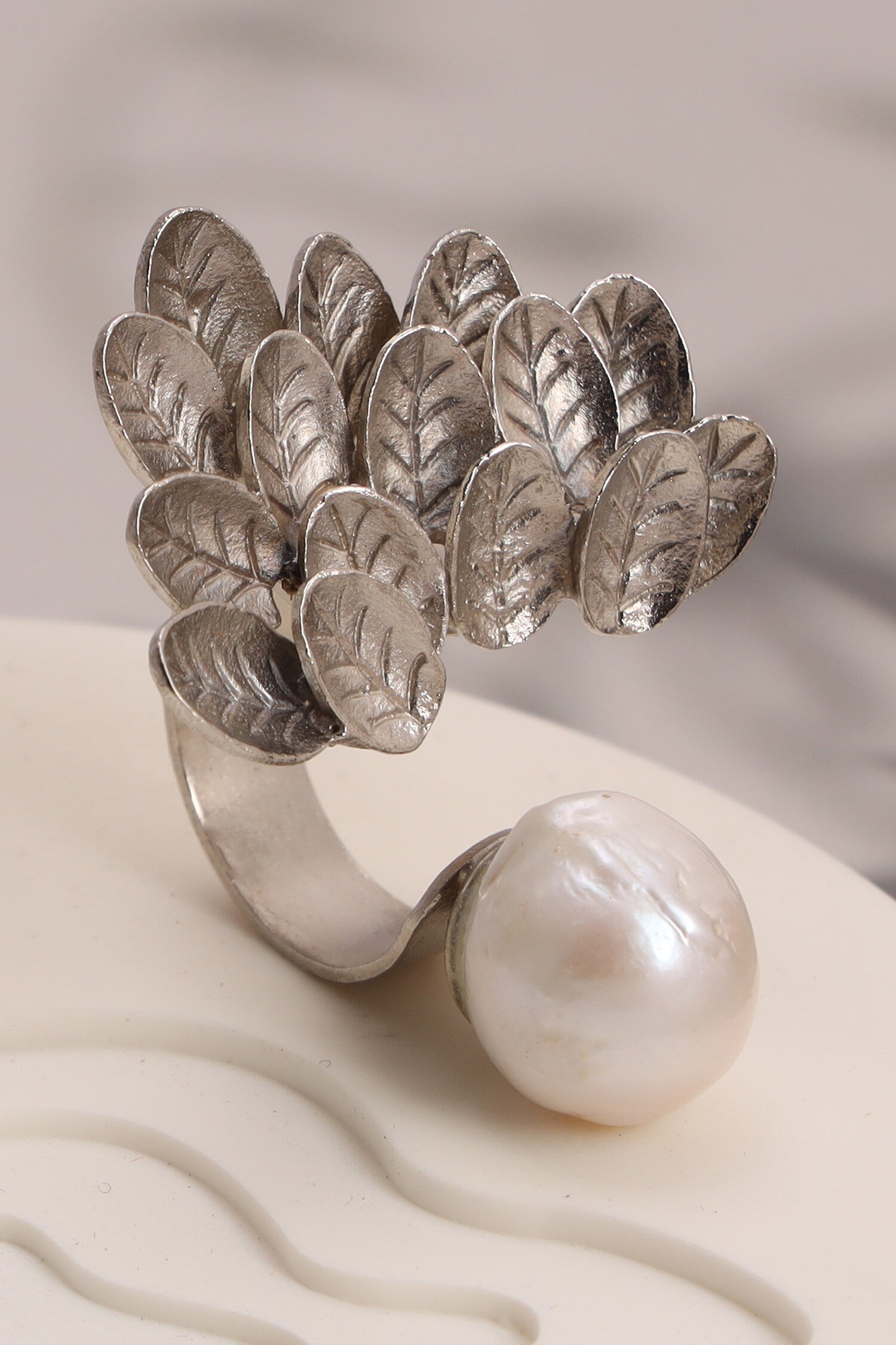Baroque Silver Ring with Pearl 