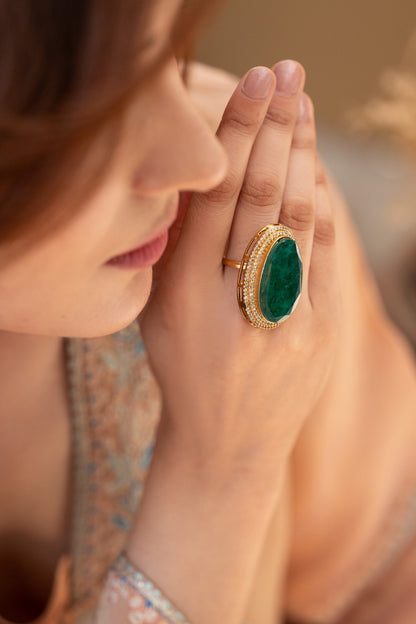 Emerald Green Doublet Stone Ring 