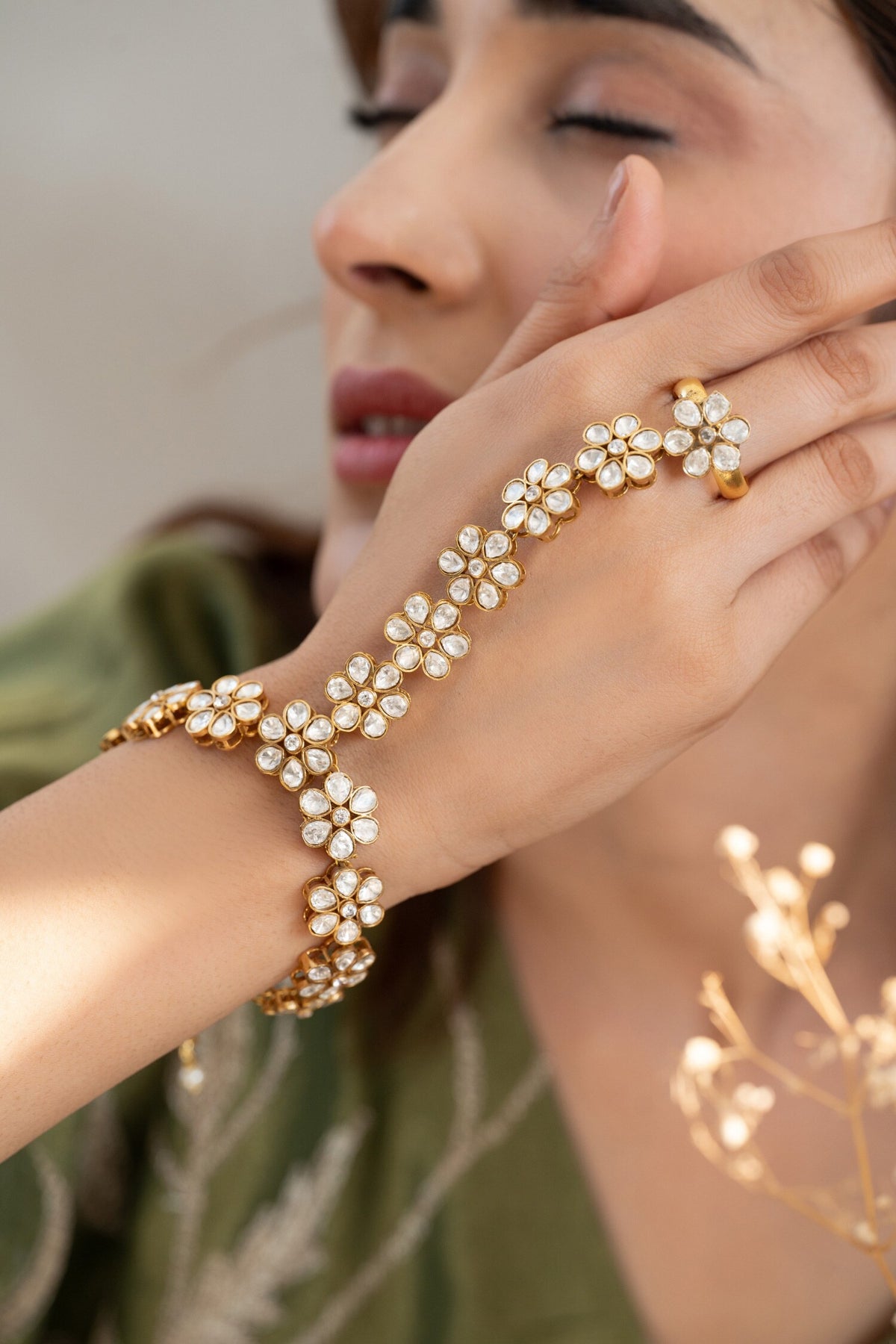 Polki Floral Hathphool Bracelet 