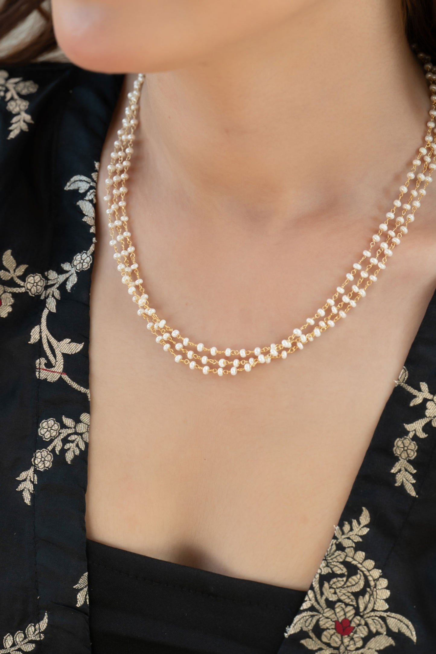 Layered Pearl Necklace 