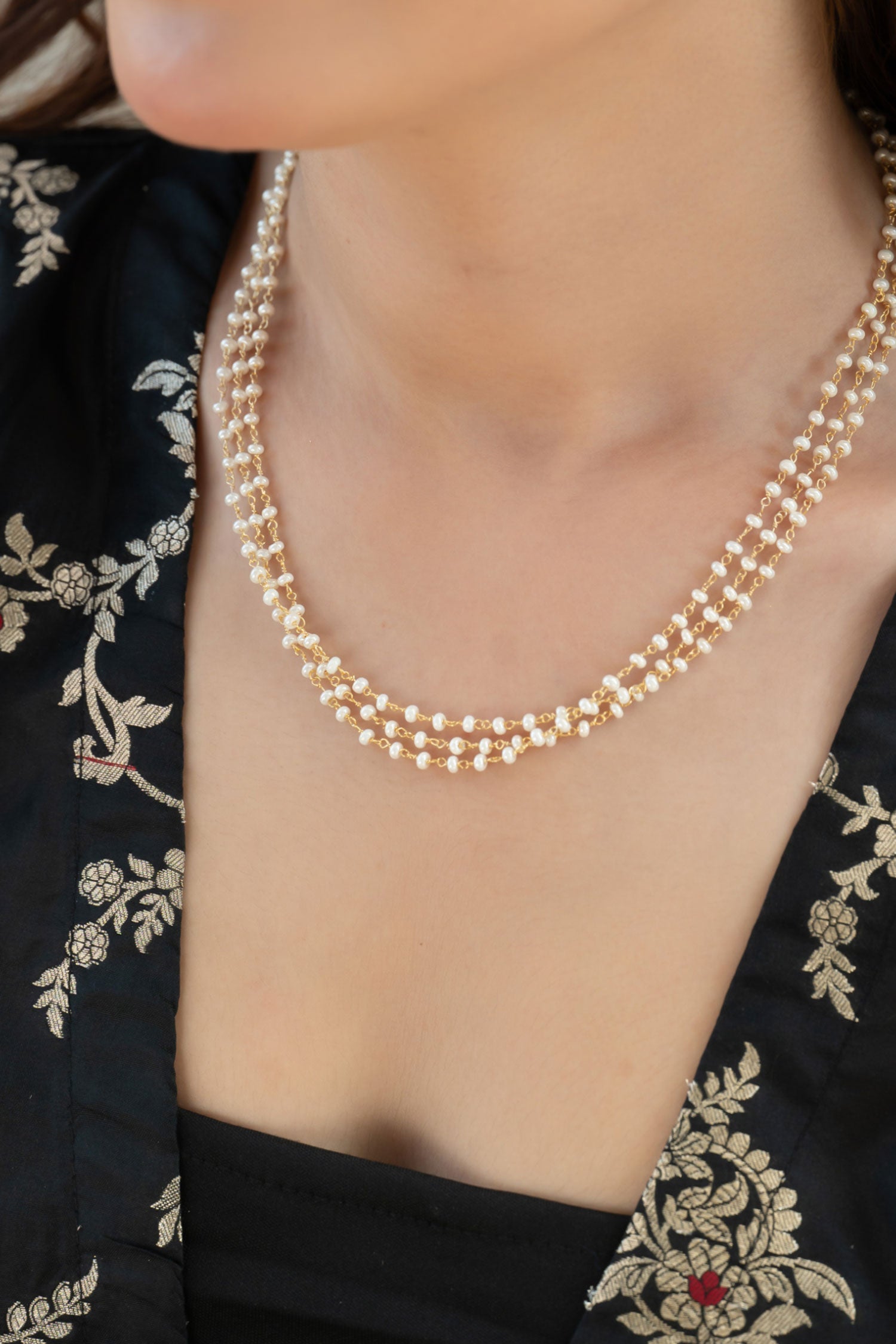 Layered Pearl Necklace 