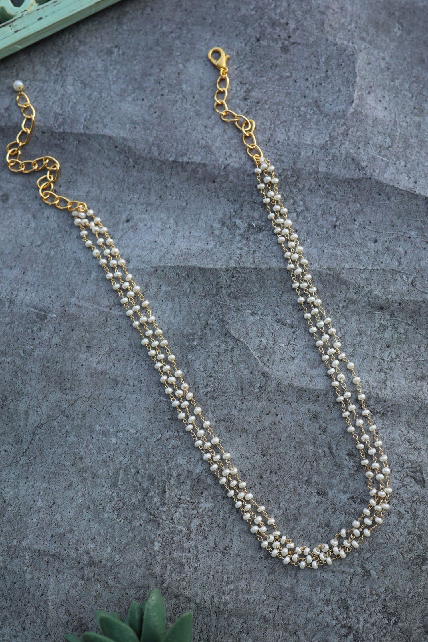 Layered Pearl Necklace 