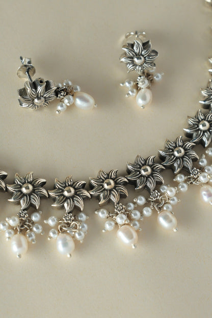 Floral Silver Necklace Set 