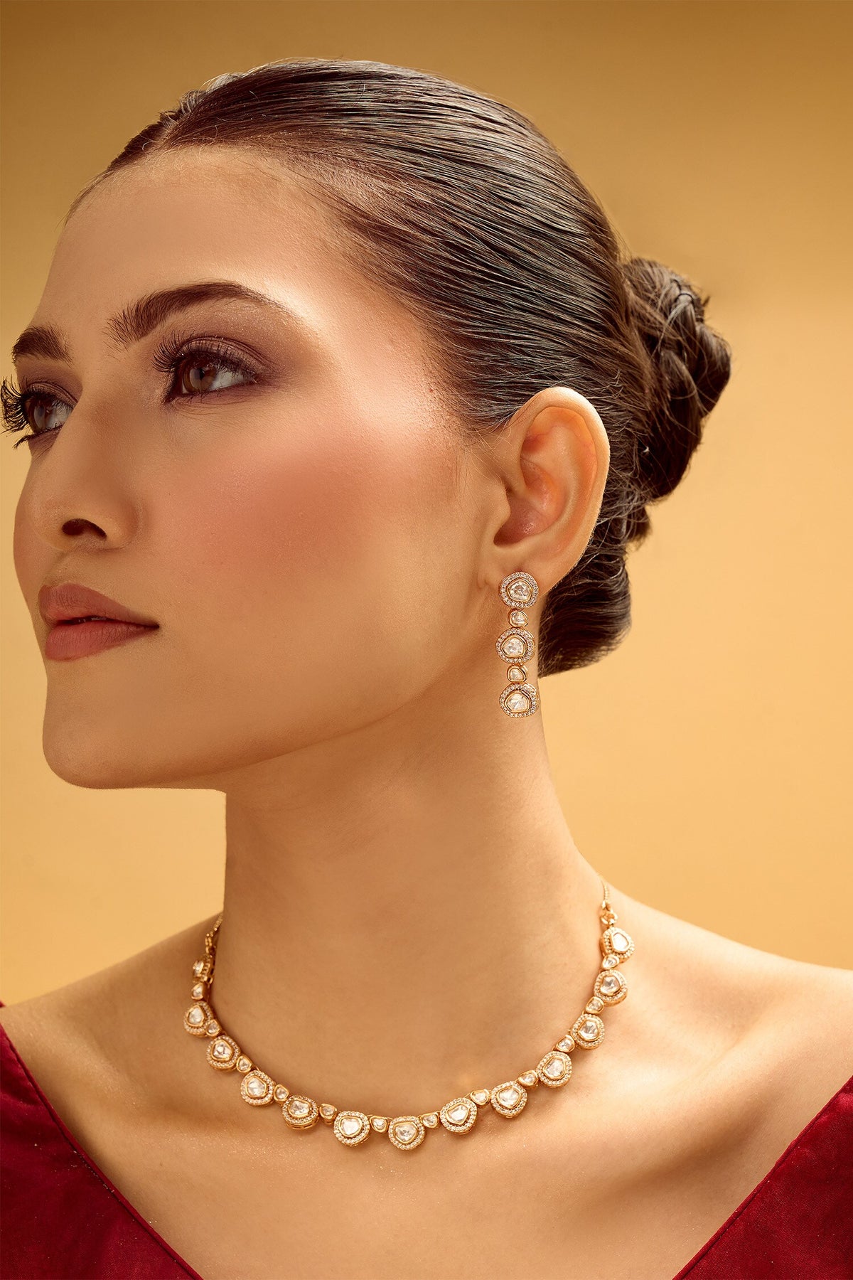 Gold and White Jewellery Set 