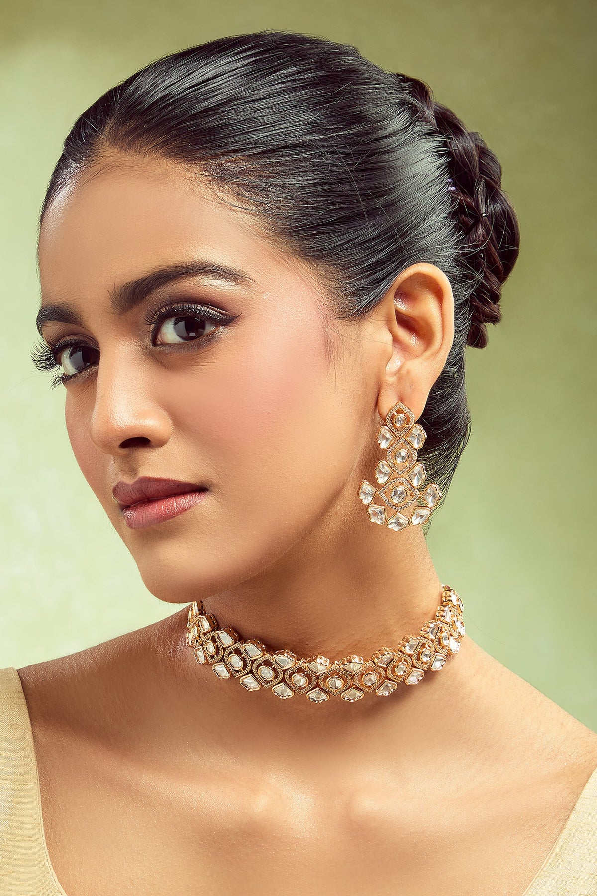 Gold & White Embellished Jewellery Set 