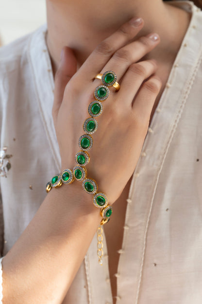 Green Stone Hathphool 