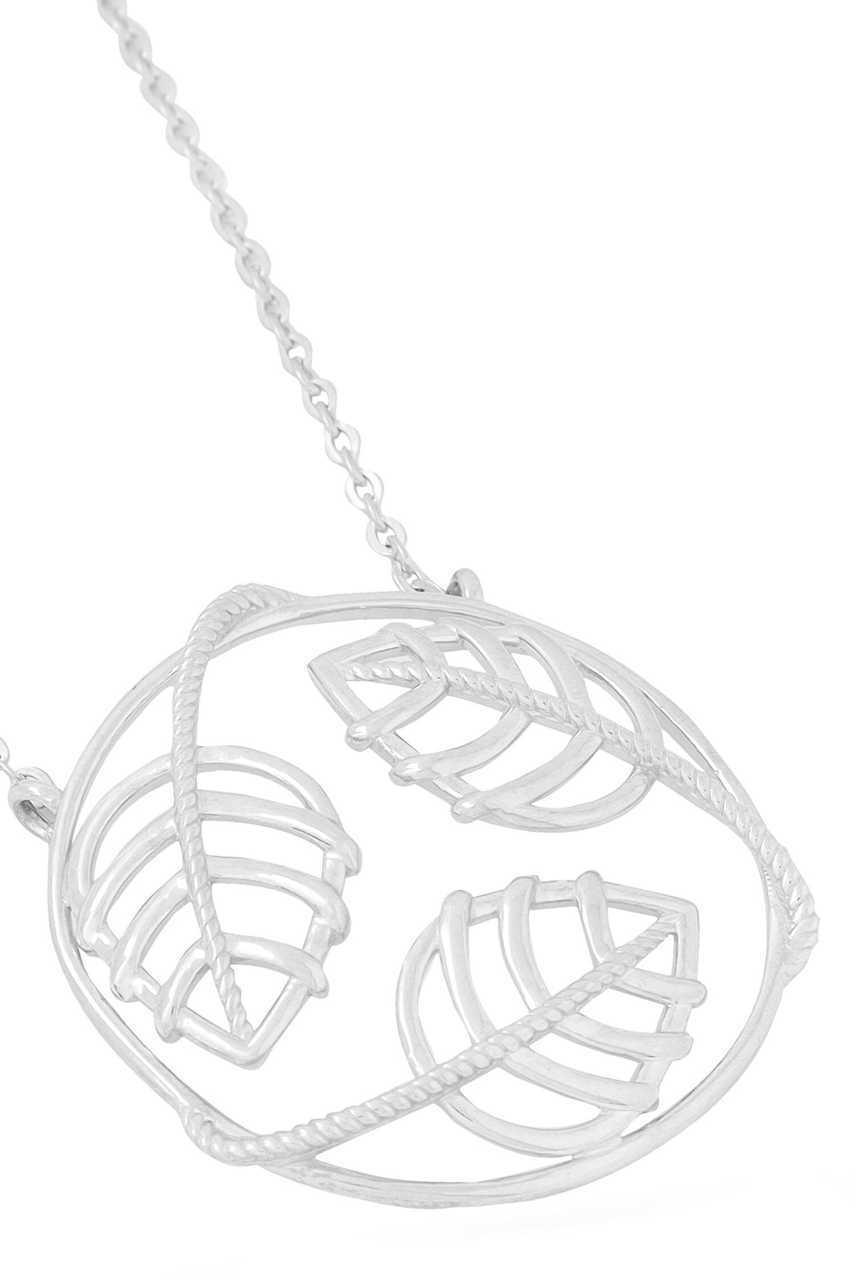 Leaf Design Sterling Silver Pendant Necklace 
