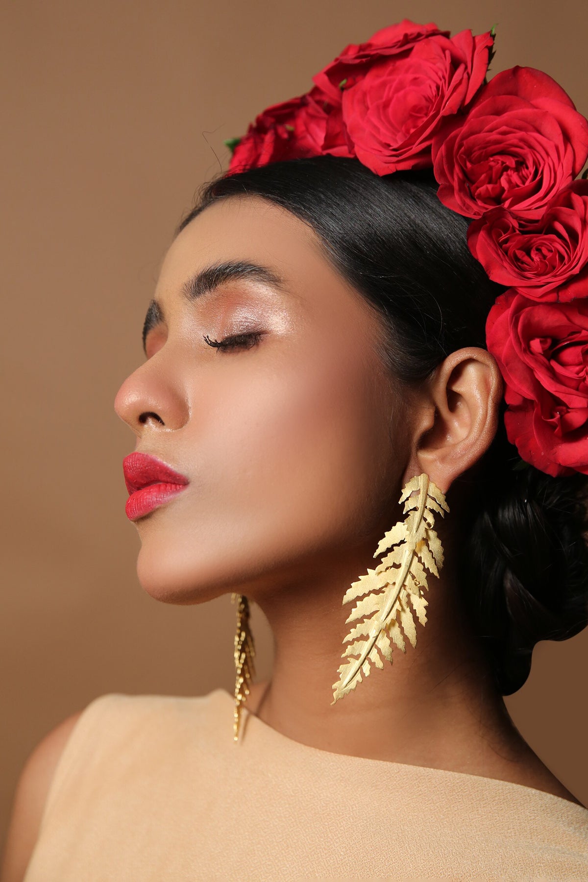 Gold Leaf Design Dangler Earrings 