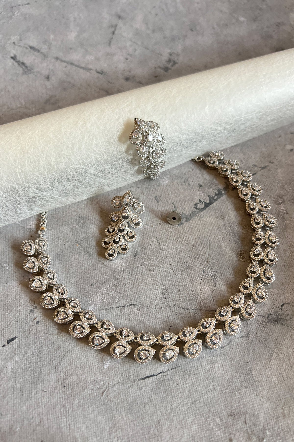 Zircon Stone Embellished Necklace & Earrings Set 