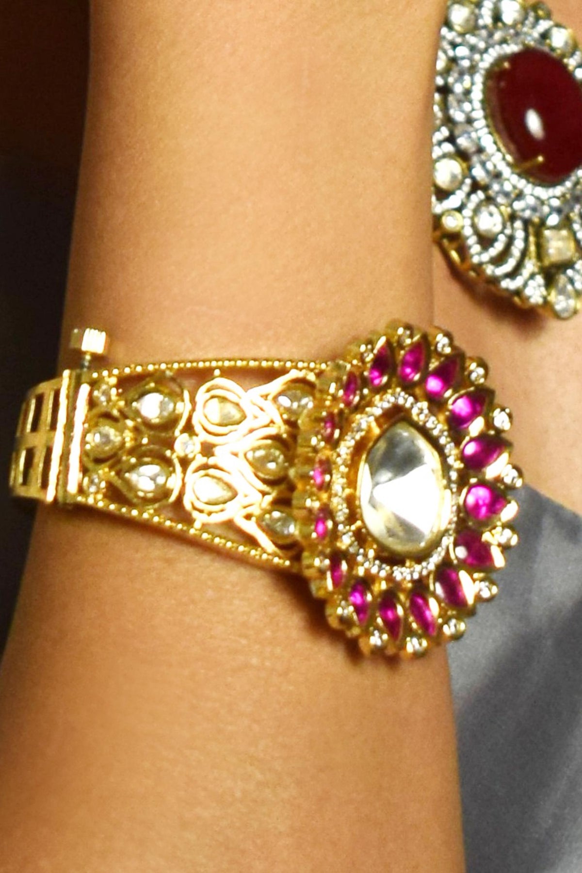 Gold Cutout Moissanite & Ruby Bracelet 