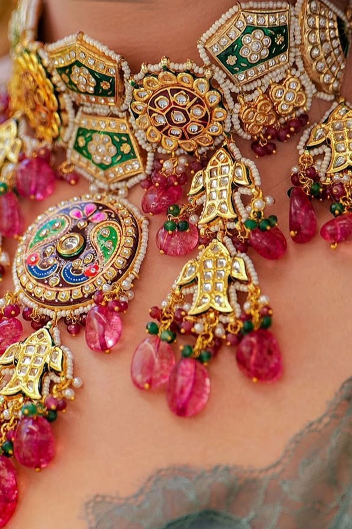Heritage Gold Meenakari Jewellery Set 