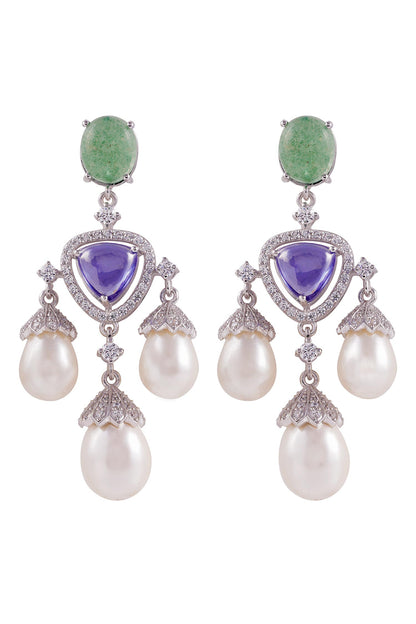 Isadora Pearl Danglers 