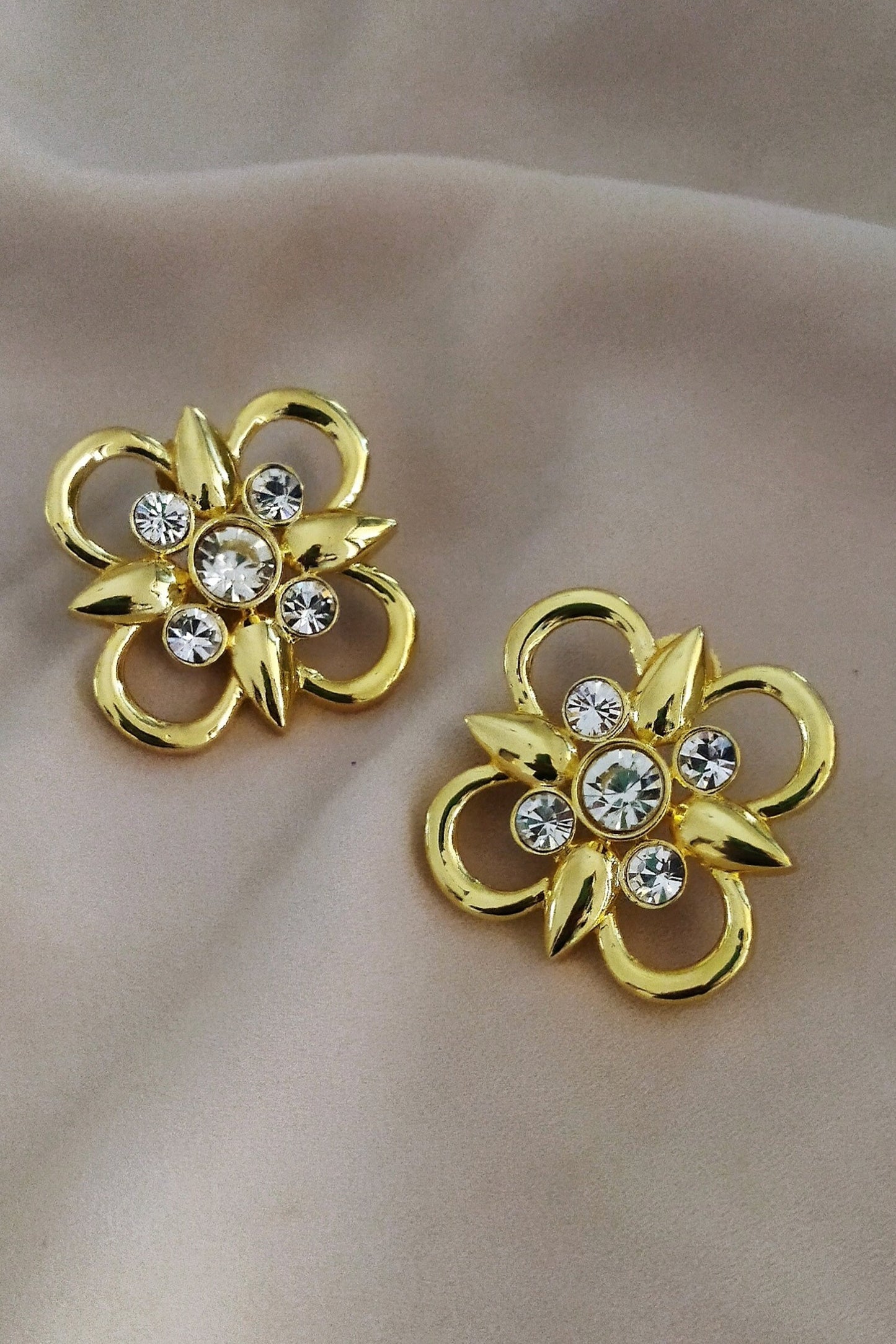 Floral Design Swarovski Stud Earrings 