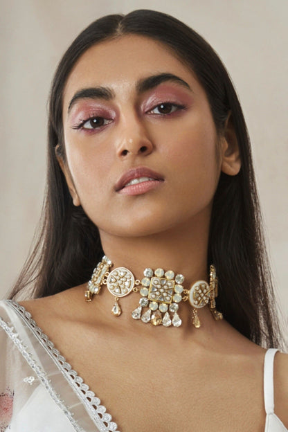 Veera Embellished Choker 