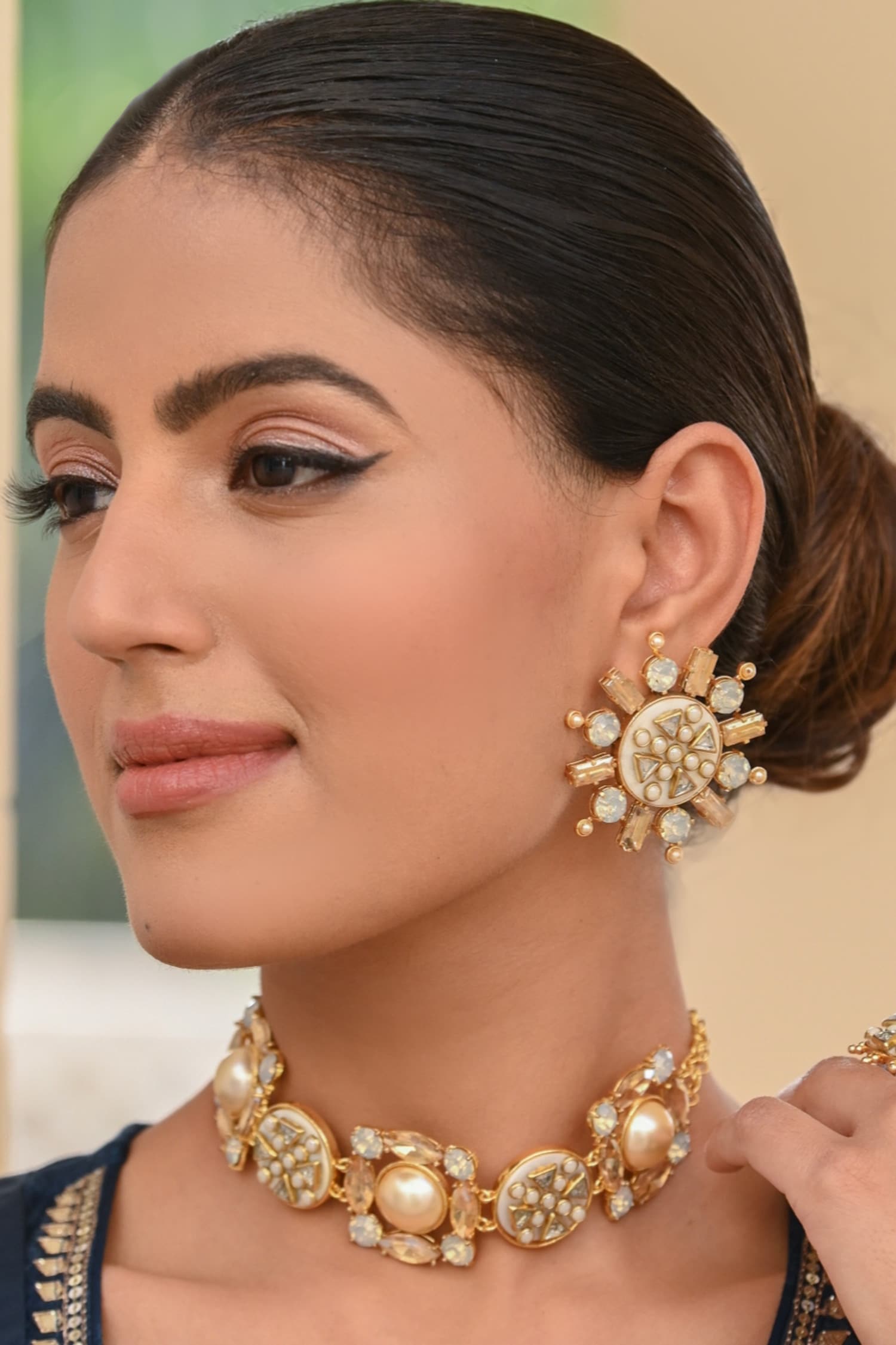 Rubaina Kundan Stud Earrings 