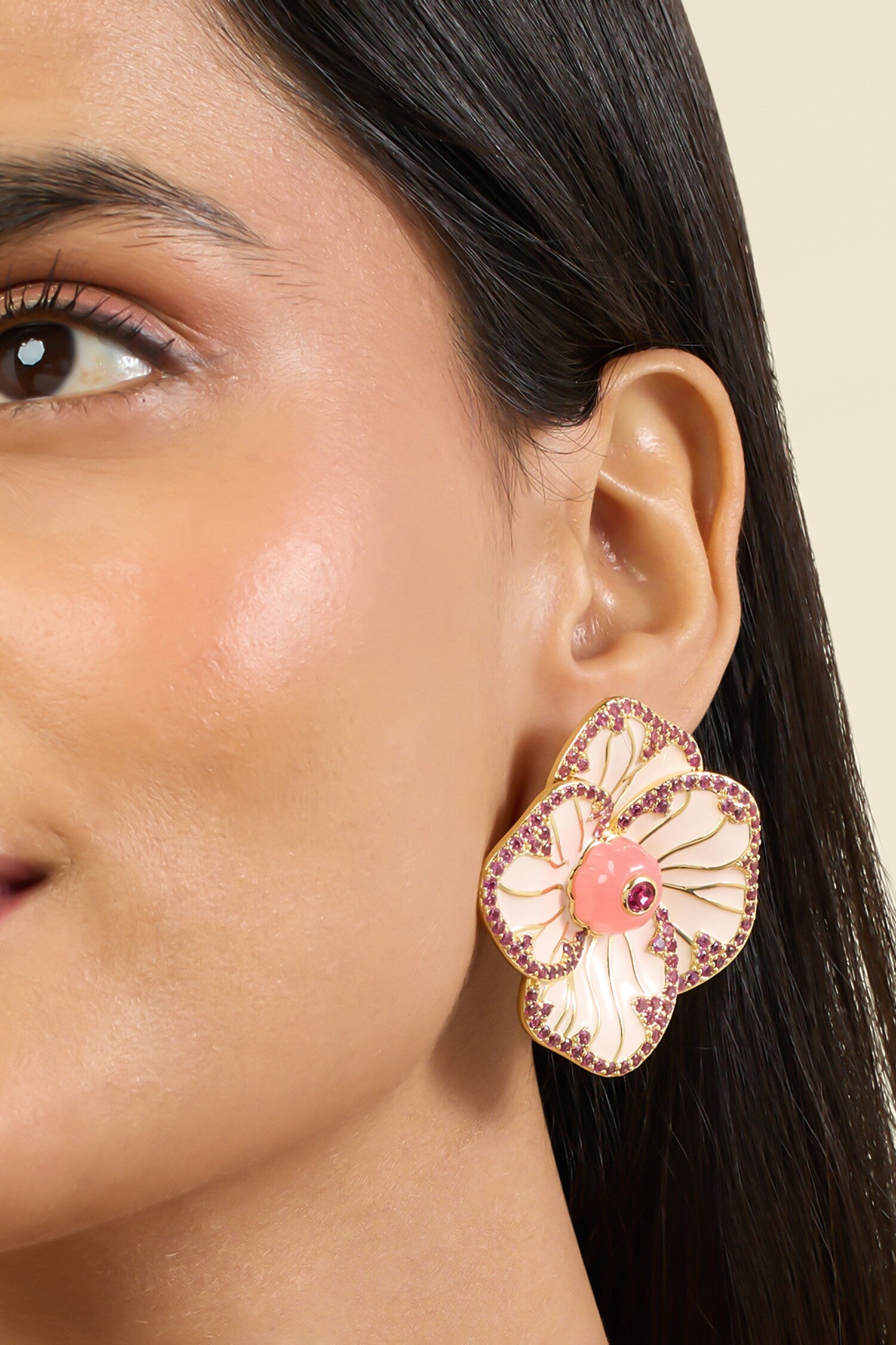 Rosé Frost Stud Earrings 