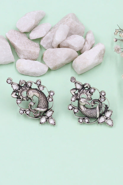 Handcrafted Silver Kundan Stud Earrings 