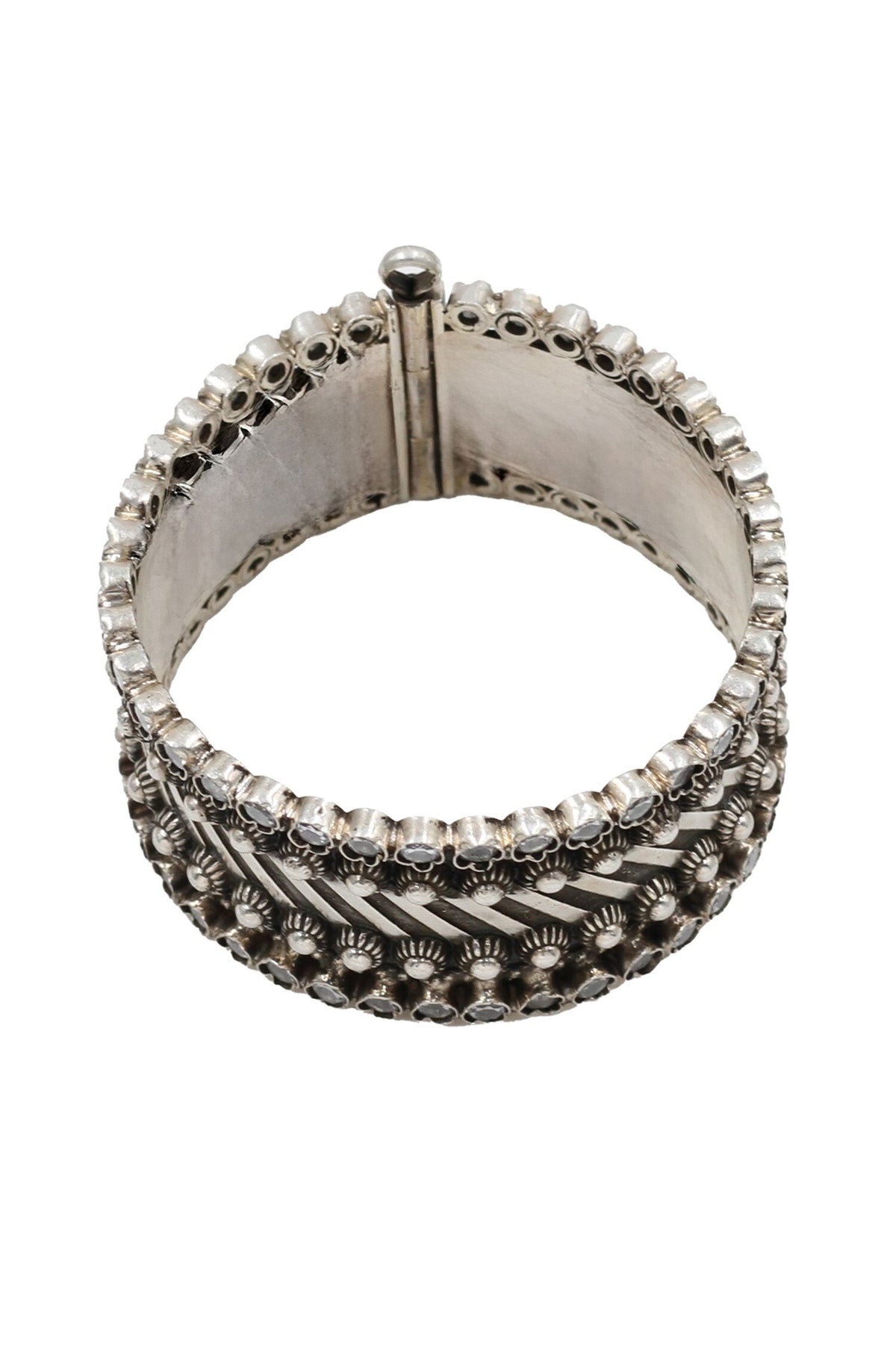 Timeless Silver Kundan Bangle 