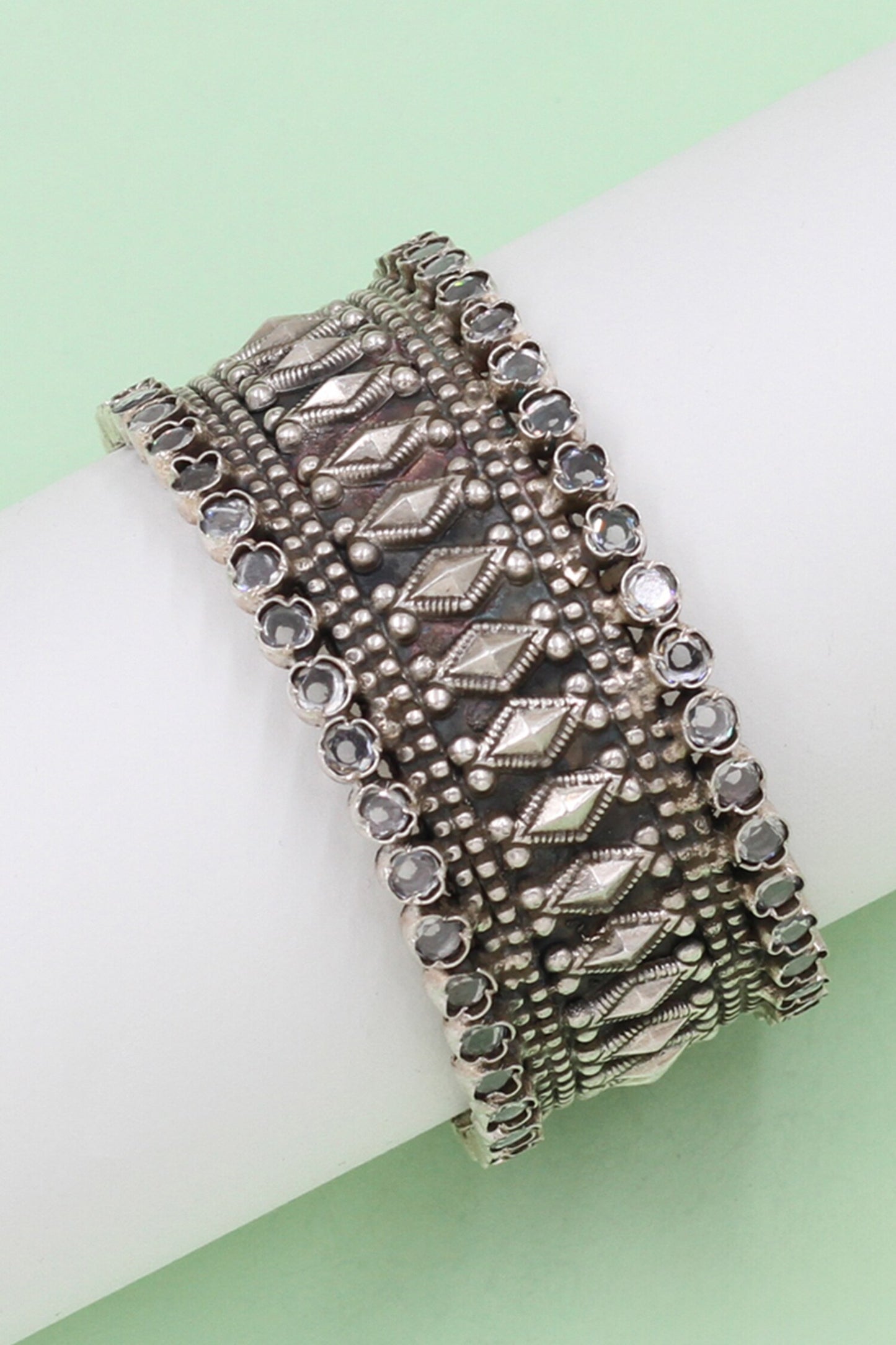 Radiant Splendor Handcrafted Silver Bangle 