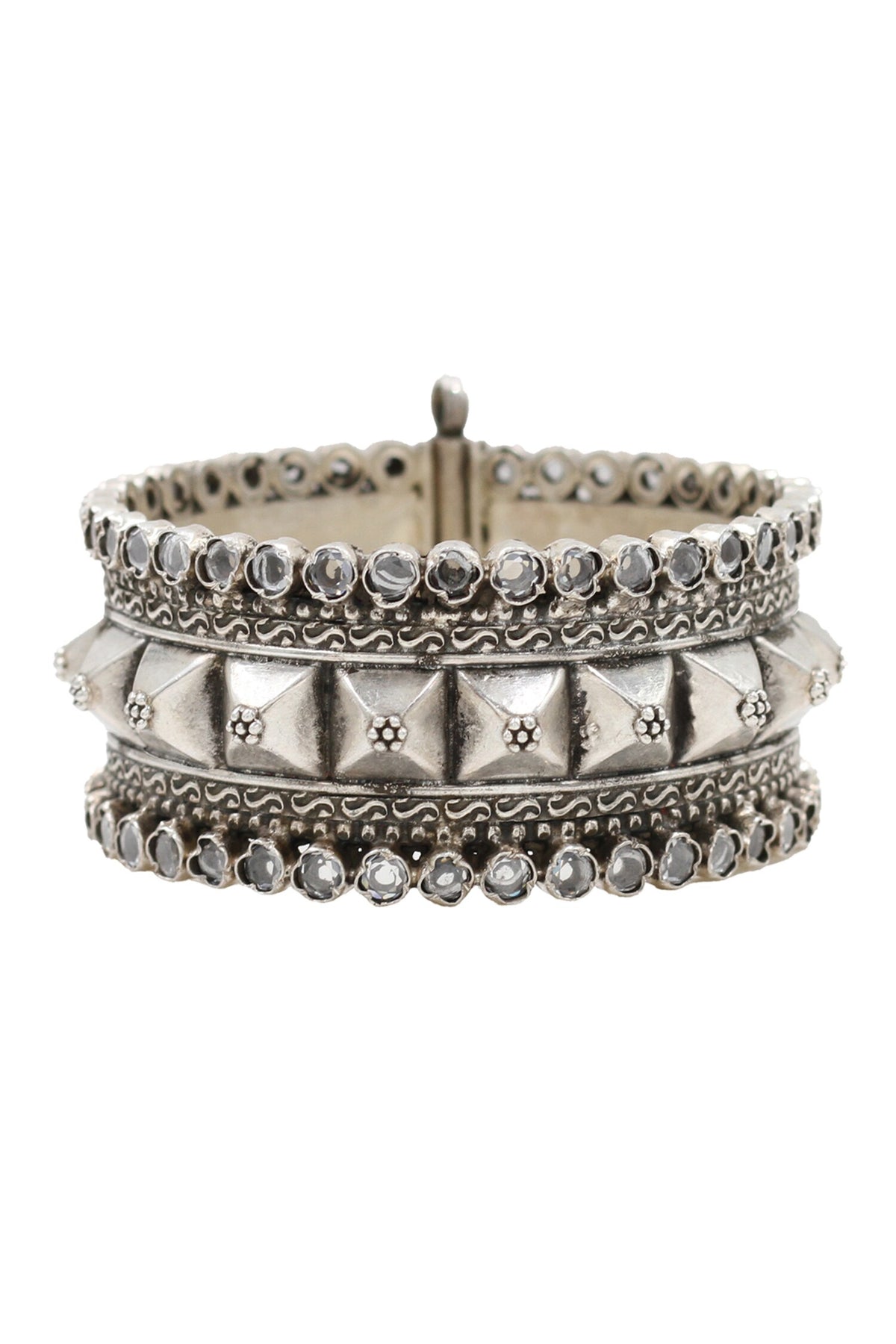 Handcrafted Silver Kundan Bangle 