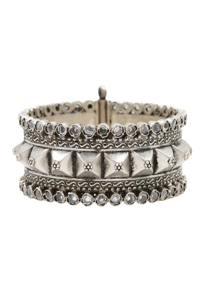 Handcrafted Silver Kundan Bangle 