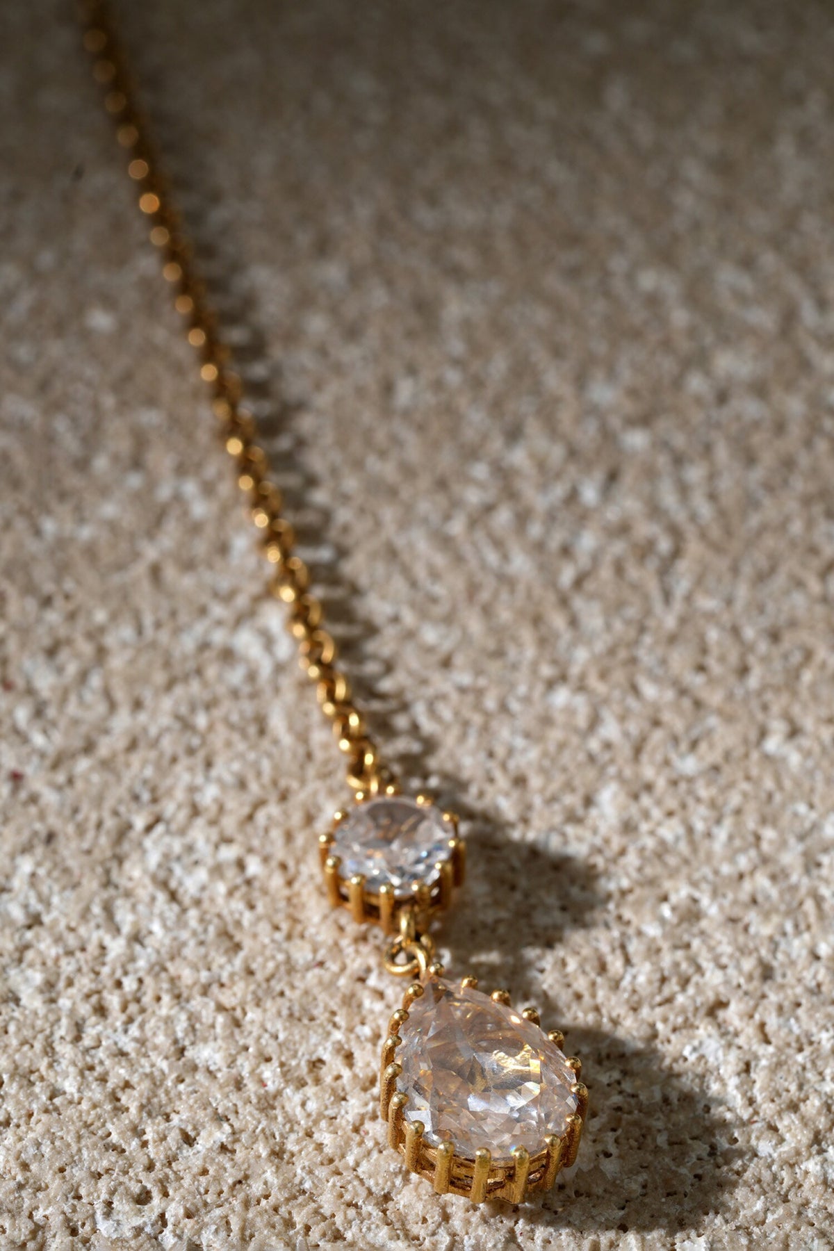 Pear Silver Maangtikka 