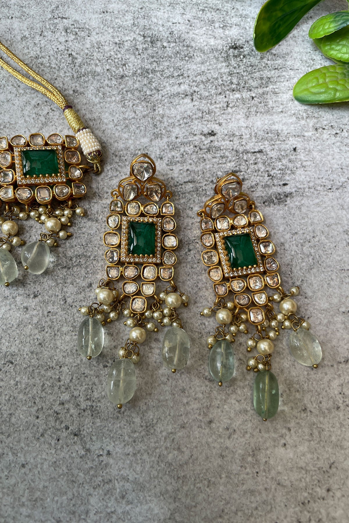 Kundan Green Choker & Earrings Set 