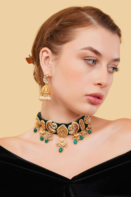 Makhmali Gold-Plated Choker Necklace 
