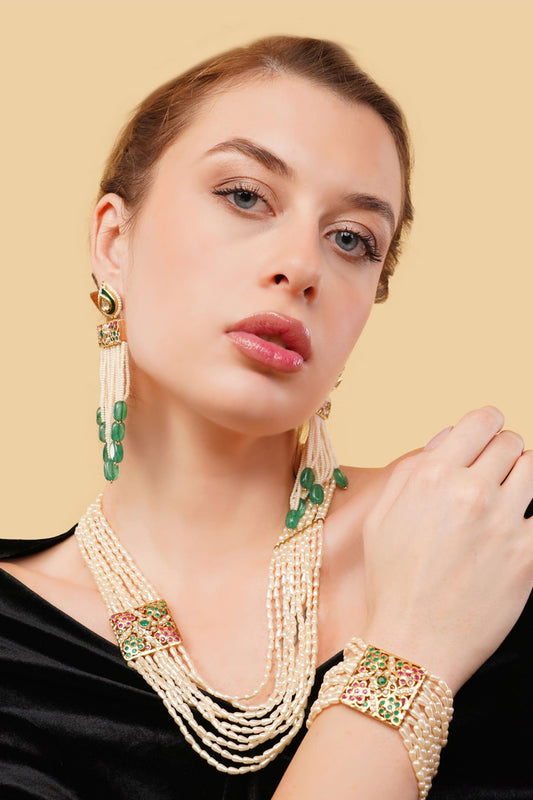 Gold-Plated Shamroz Haar Necklace 