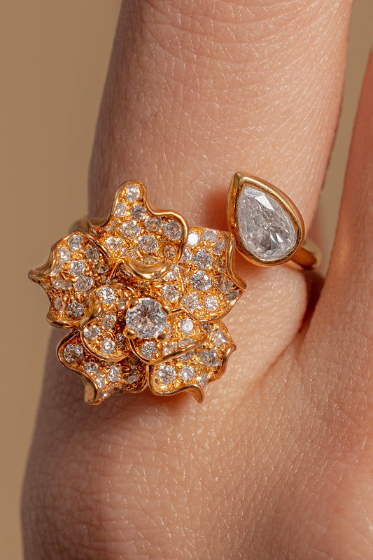 Fiorenza Designer Gold Ring 