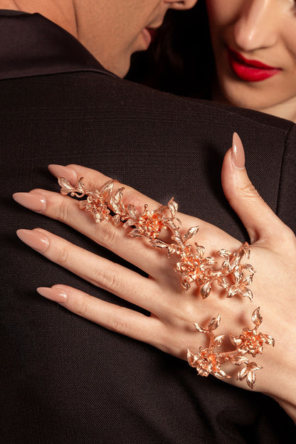 Blossom Hand Harness 