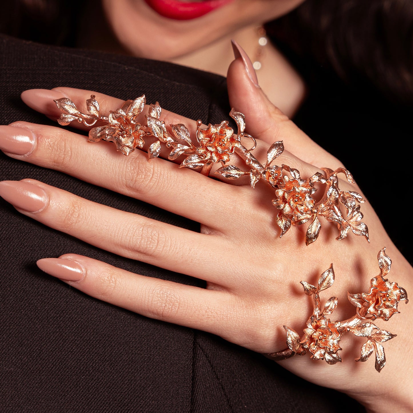Blossom Hand Harness 