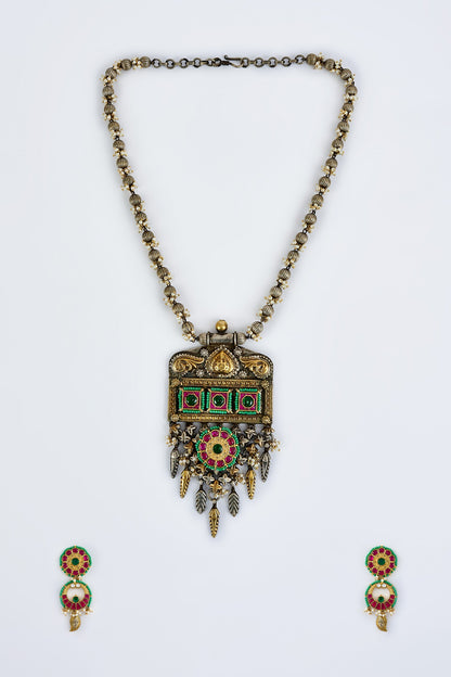 Kundan Polki Necklace & Earring Set 