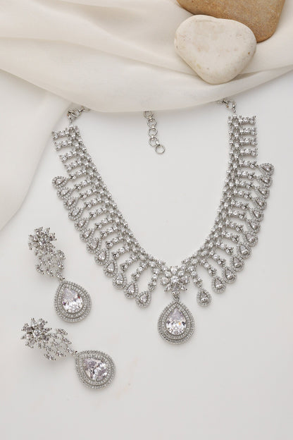 White Silver Zirconia Necklace Set 