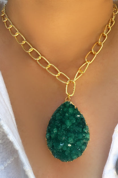 Green Pendant Necklace 