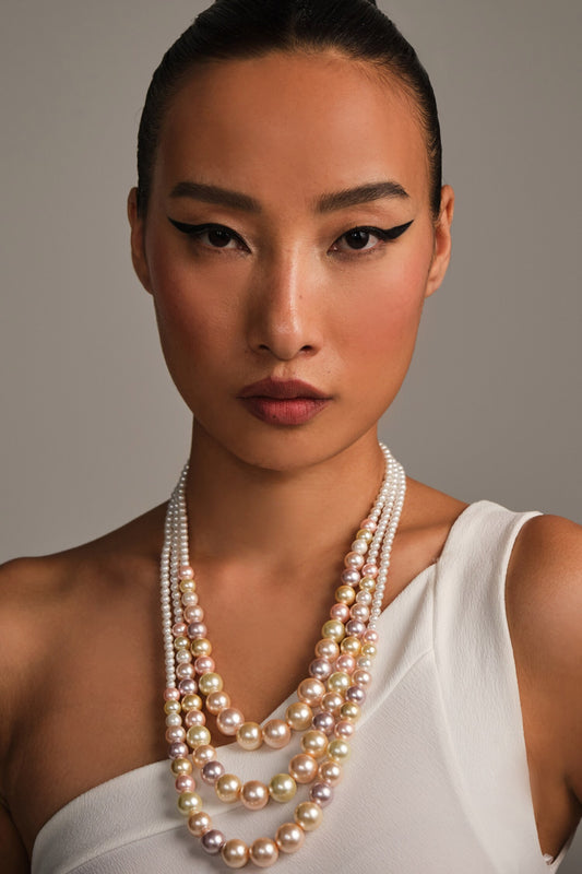 Multicoloured Layered Pearl Necklace 