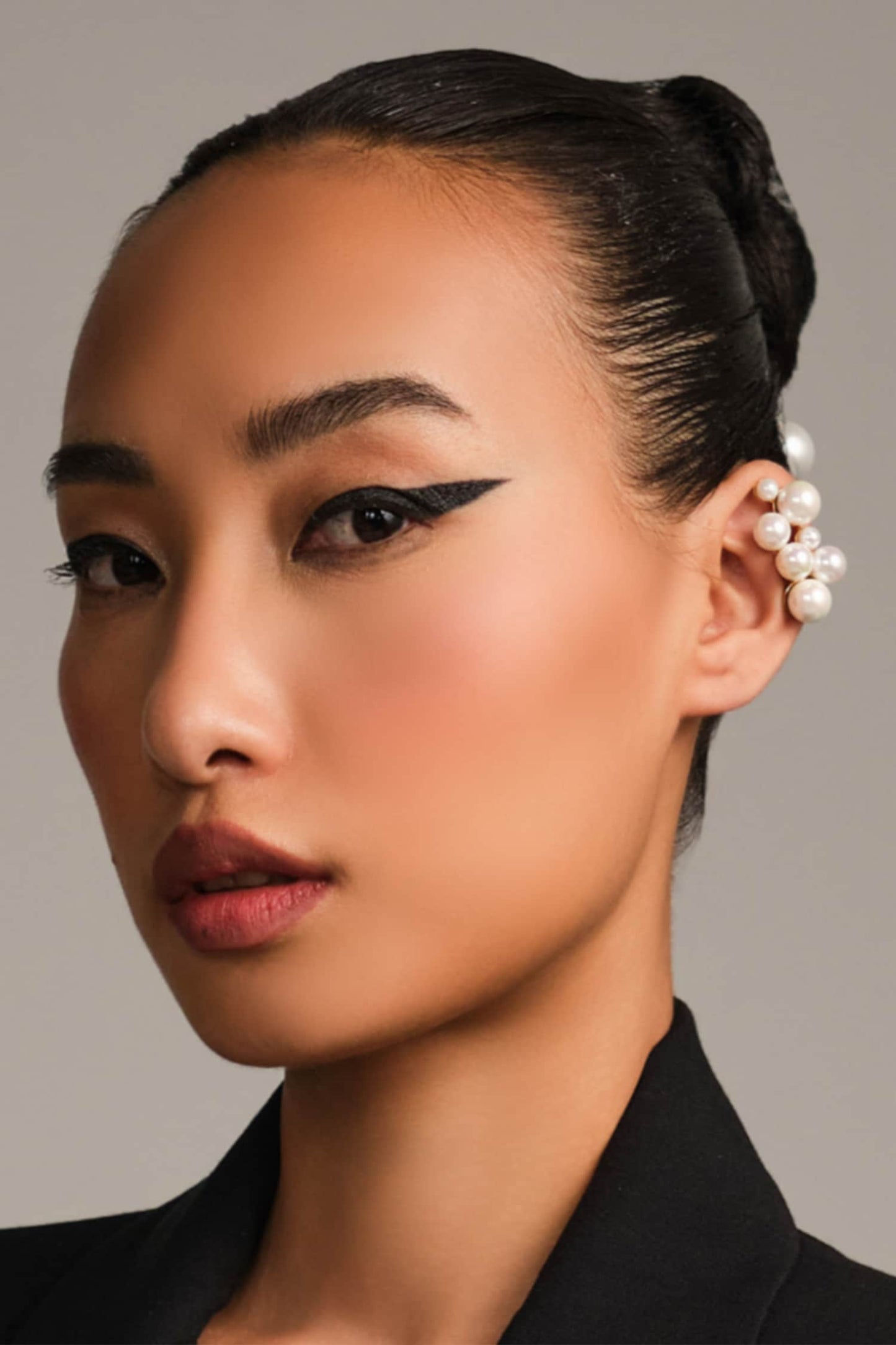 Bunch Pearl Ear Cuff - Single Piece 