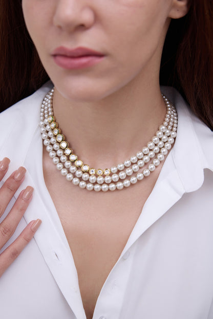 Karvi Choker  