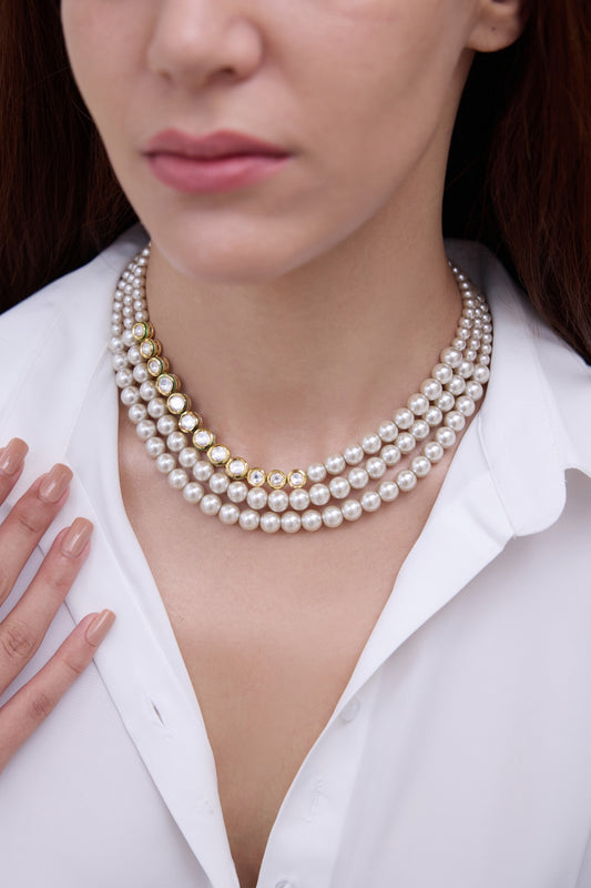 Karvi Choker  