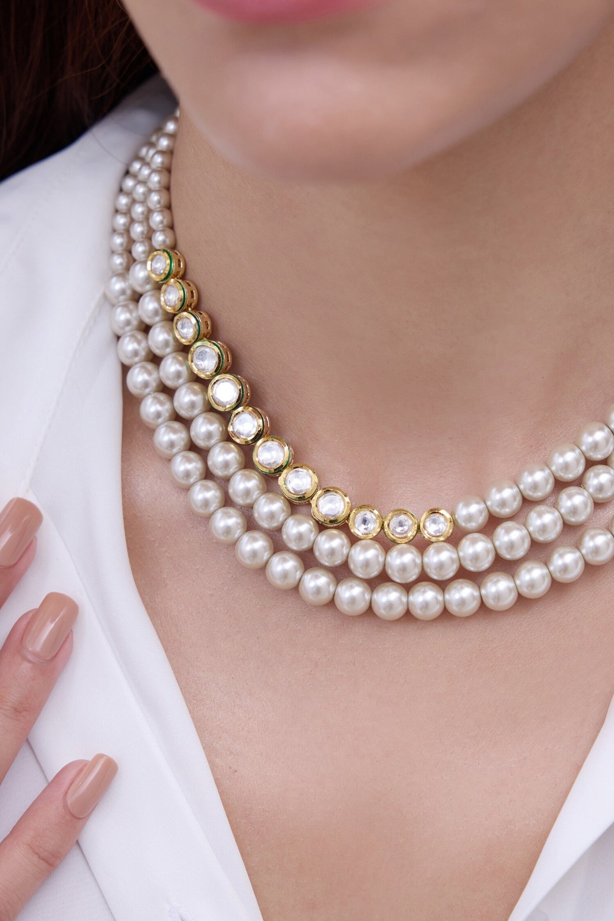 Karvi Choker  