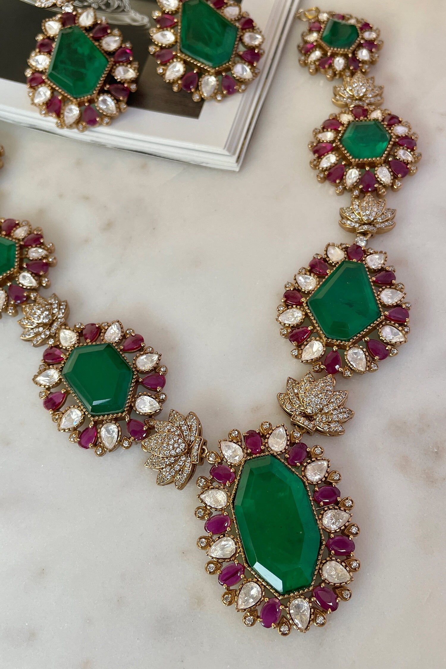 Green Designer Necklace & Earring Set 