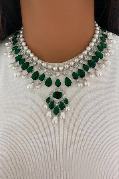 Emerald Drops Pearl Necklace Set 