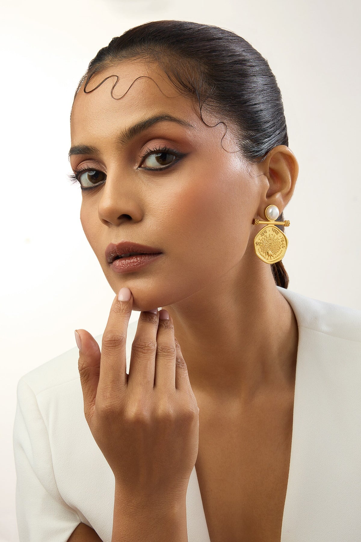 Kamal Pearl Earring 