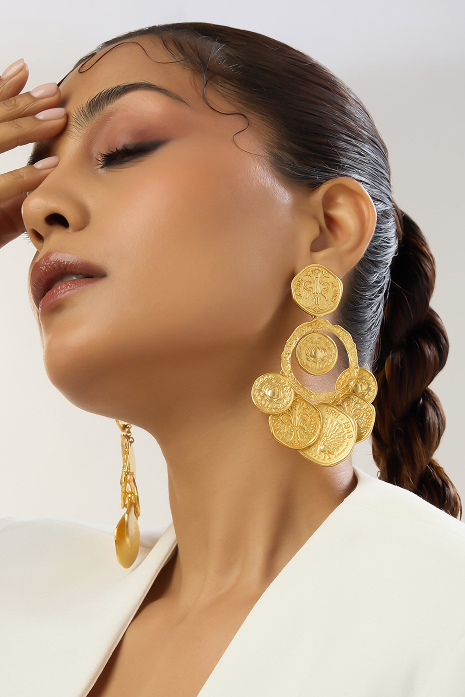 Shakti Jhumka Earrings 